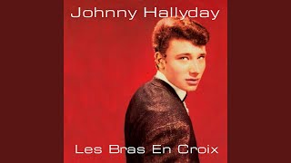 Les bras en croix