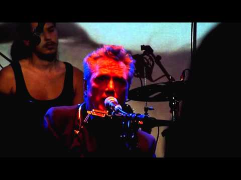 Henny Vrienten met Daniel Lohues - Het gaat niet over [Live in de Melkweg, Amsterdam - 06-11-2014]