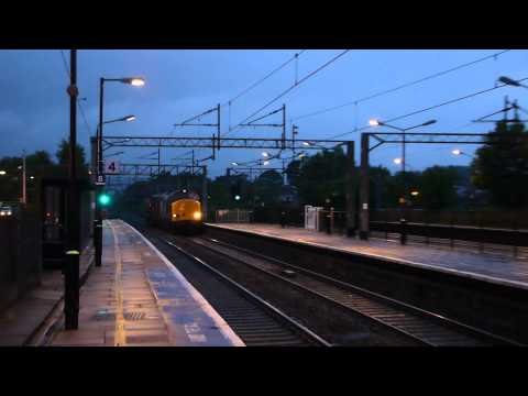 DRS Class 37 & 20 Thrash Thru Leighton Buzzard with Flask Train 28 May 2014