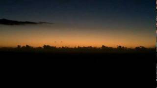 preview picture of video 'Les Avirons coucher de soleil ...'