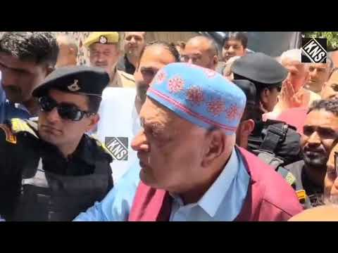 Prime Minister #narendramodi had told CM #OmarAbdullah that whatever promise I have made regarding statehood, I will fulfil it: NC President Dr. Farooq Abdullah.