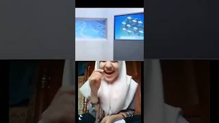 Download lagu cewek ketawa #shorts mp3