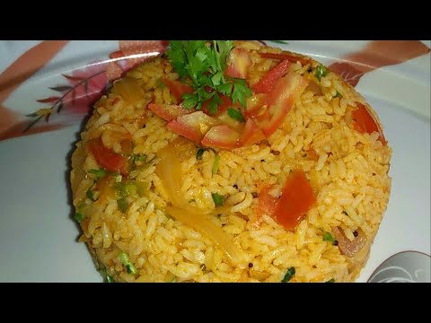 Tomatobath recipe / How To make quick & easy tomatobath recipe in Kannada/ Kannada breakfast recipe Video