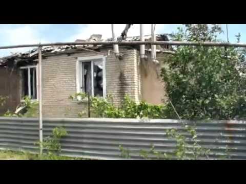 Donbass-Dorf nach Luftangriff [Video aus YouTube]