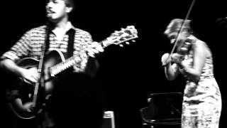 Hot Club of Cowtown - Take Me Back to Tulsa