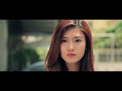 Thể hiện bởi Hồ Quang Hiếu