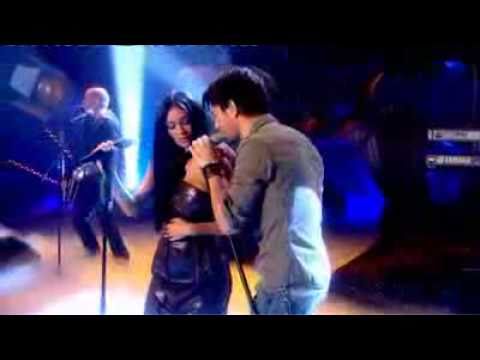 Enrique Iglesias ft. Nicole Scherzinger - Heartbeat (live @Paul O'Grady Show)