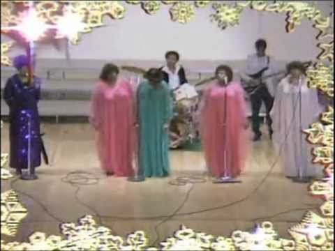 The Clark Sisters with Mattie Moss Clark - They Were Overcome (Rare Footage) 1981