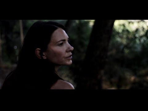 Sara Renar - Hana je već dugo budna (OFFICIAL VIDEO)