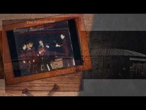 Sonny James - Just A Closer Walk With Thee / How Great Thou Art - Live