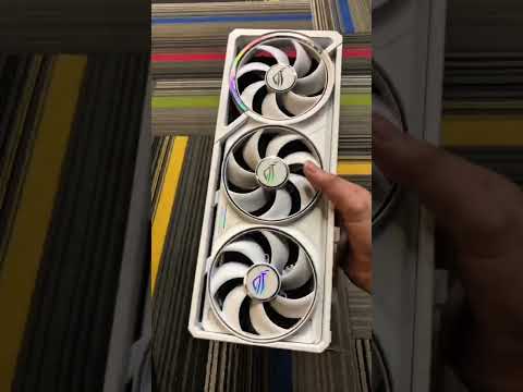 Unbox ROG Astral GeForce RTX™ 5080 white #nvidia #5080 #rog #asus #asusrog #unboxing #vga