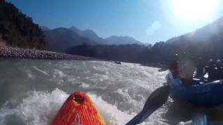 preview picture of video 'River Rafting in Rishikesh Ganga River'