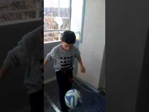 Gianluca Dimeo hat anfangen mit 9 jhar Fußball