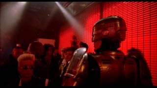 Robocop in discoteca.mpg
