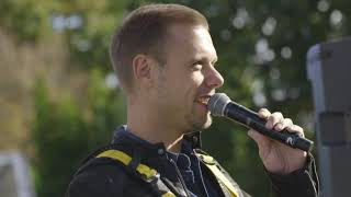 Armin van Buuren premieres ASOT 900 Anthem: Lifting You Higher