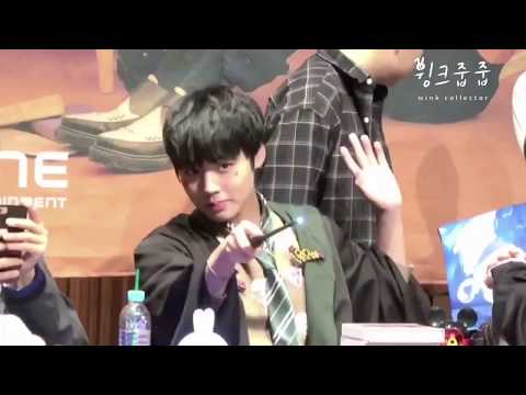 Park Jihoon - YES24 FANSIGN ( WELCOME TO PINK SAUSAGE LAND!)