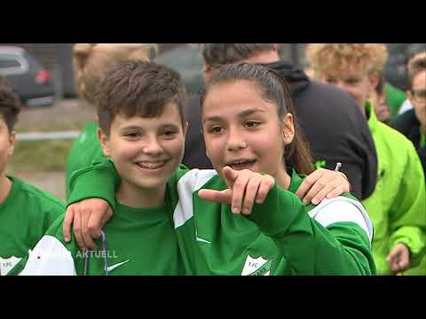 Steffel übergibt Spende an 1. FC Lübars 20092017 tvberlin Nachrichten