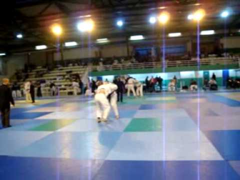 JUDO  IN FRANCE        (7A)
