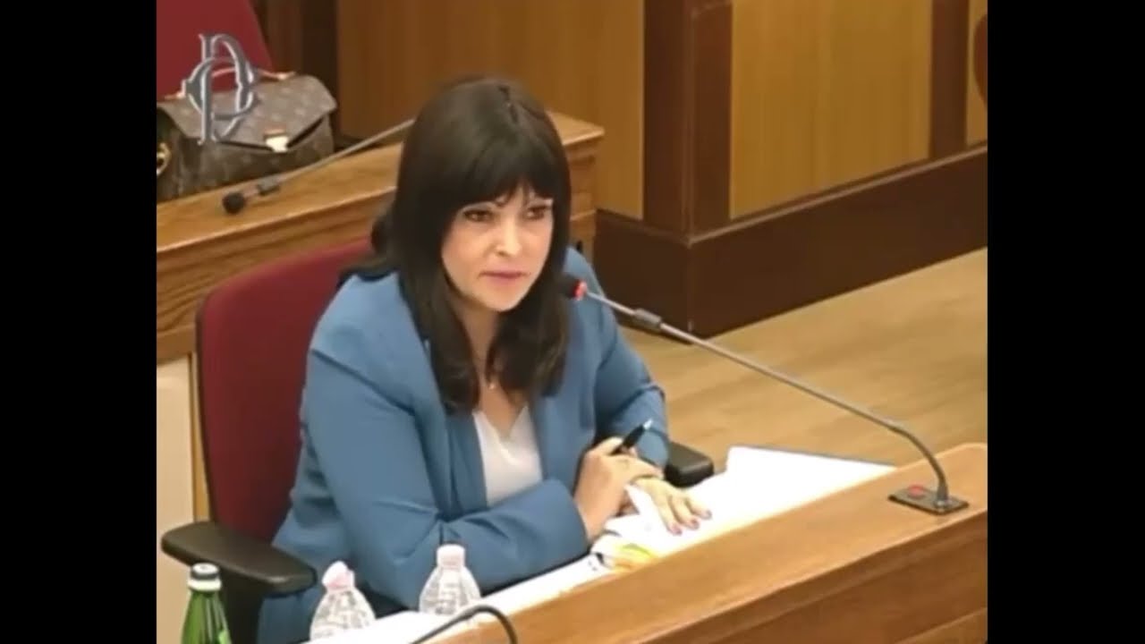 BUONGUERRIERI: "454.000€ PER SCRIVERE UNA LETTERA?"