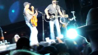 Kenny Chesney and David Lee Murphy "Party Crowd" Gillette Stadium - Night #2