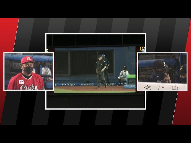 明暗を分けたビデオ判定 対照的な表情の指揮官