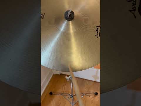 Zildjian 18" RIde cymbal image 9