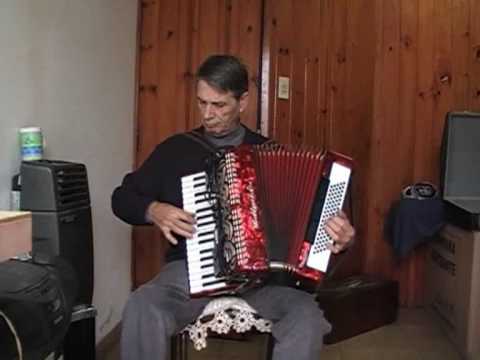 DEBAJO DEL PARRAL.ranchera ( acordeon jose maria).wmv