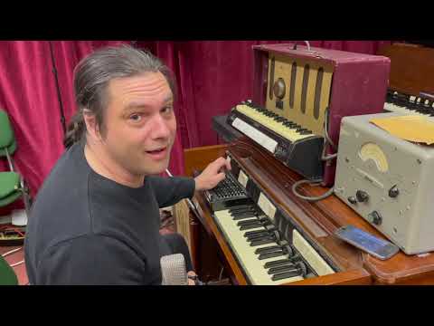 Hammond S-6 Chord Organ 1956 - Original Finish image 18