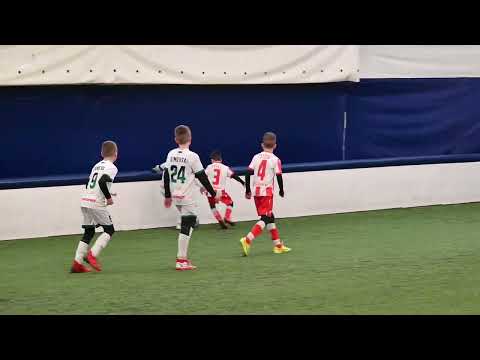 MINI-MAXI KUP: VULETOVE BOMBE, ŽELJA I BORBENOST NIKINIH DEČAKA I ZVEZDINA POBEDA 6