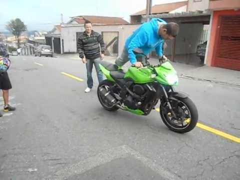 Henrique Z 750
