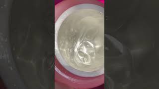 Innisfree Dewy Glow Facial Jelly Cream gives awesome dew #Innisfree #Skincare #skincareproducts