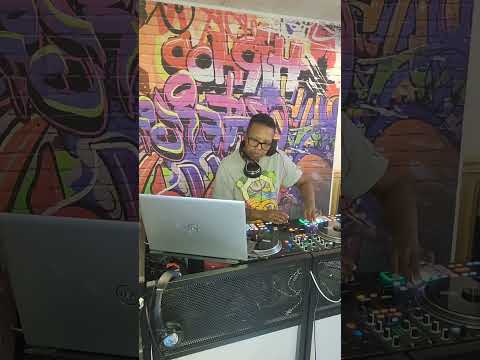 DJ Lady D! First TikTok Live - 90s Test Run.