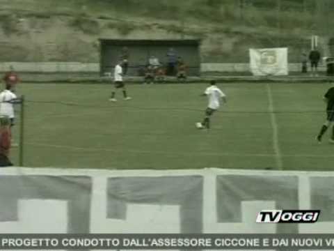 Sintesi SALERNITANA - Popilbianco 9 - 0  del 1/08/2010