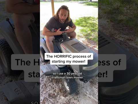 HOW I START MY 30 YEAR OLD LAWNMOWER! 😳 Who’s got the oldest working piece of equipment? #shorts