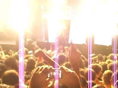 DJ Tiesto - Come On ( ZoukOut 2010 )