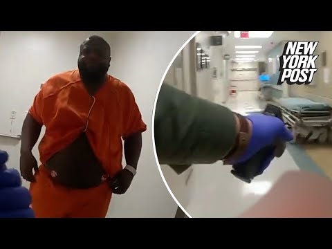 Watch Texas police officer chase Joshua Wright moments before deadly shooting