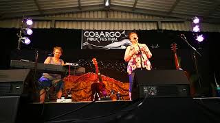 Chris While & Julie Matthews- Nie Wieder