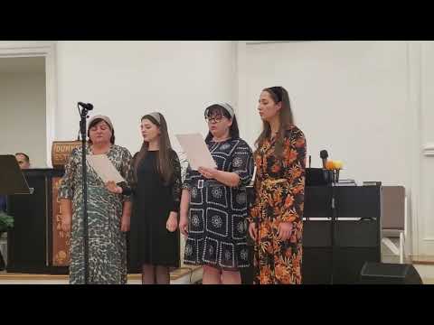 Bate clopot în noapte - Grupul surorilor