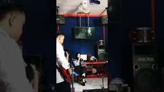 Download lagu PUTRI AULIA - PERGILAH KASIH (COVER) mp3