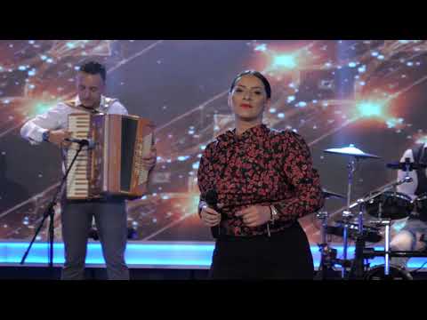Aneta i Grupa Molika - Belo lice ljubam jas (Art Studio Production Live TV Show)