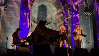 Martha &amp; Rufus Wainwright « Bohemian Rhapsody » @ Festival de Saint-Denis (Live in Paris)