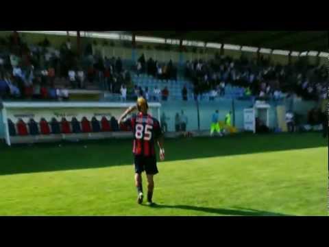 Crotone conquista la salvezza - Festa in campo