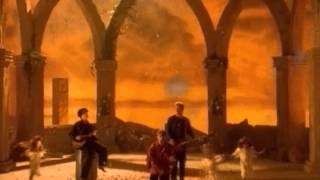 Crowded House   Nails In My Feet