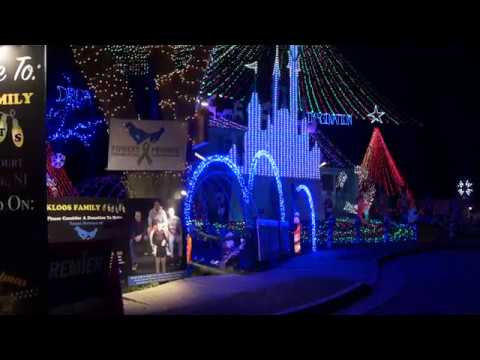 Kloos Family Lights- 2017 Light of Christmas & Brand New