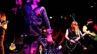 Helix - Heavy Metal Cowboys