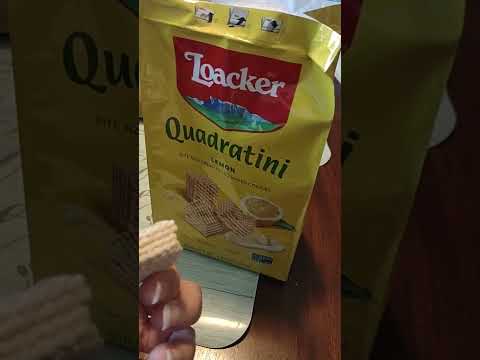 Loacker Quadratini (lemon) wafers