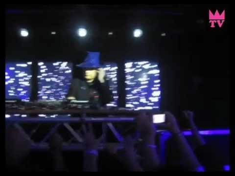 Boy George at Club Queer.mp4