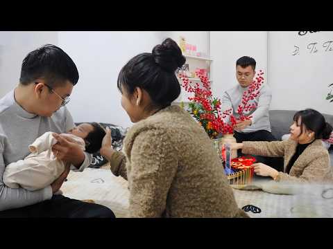 No Matter the Hardship, Toan and Trang Stay Together and Find a Quiet Happiness