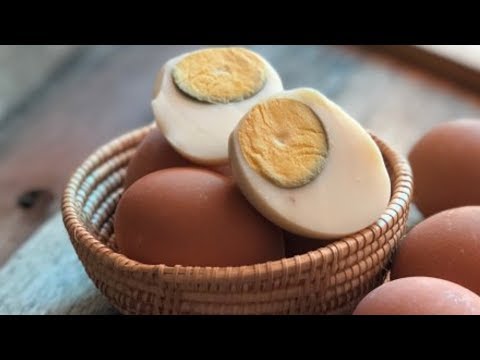 The Real Reason Why Your Boiled Eggs Turn Green