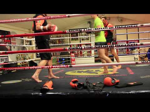Kickboxtraining with Glory Champion Nieky Holzken!